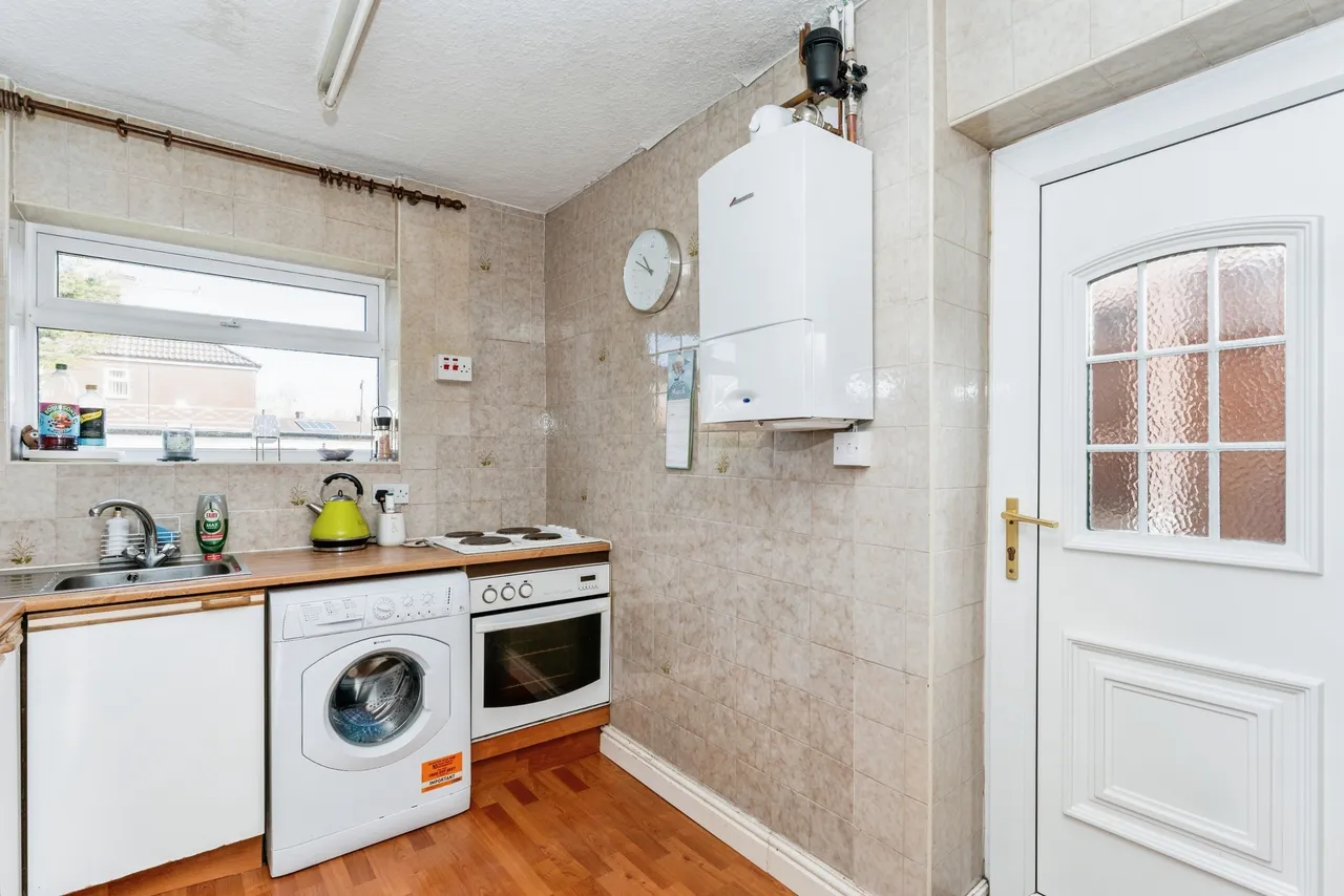 Parklands, Little Sutton, CH66, photo 8