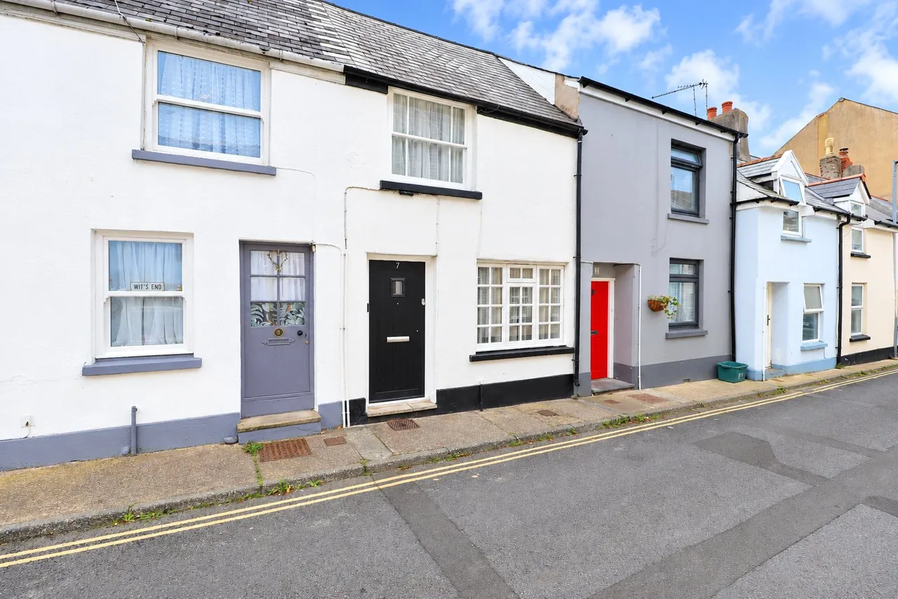 1 bed house for sale, Cross Street, Northam, EX39