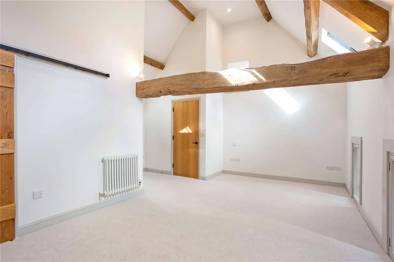 Hawling, Cheltenham, Gloucestershire, GL54 5SZ, photo 8