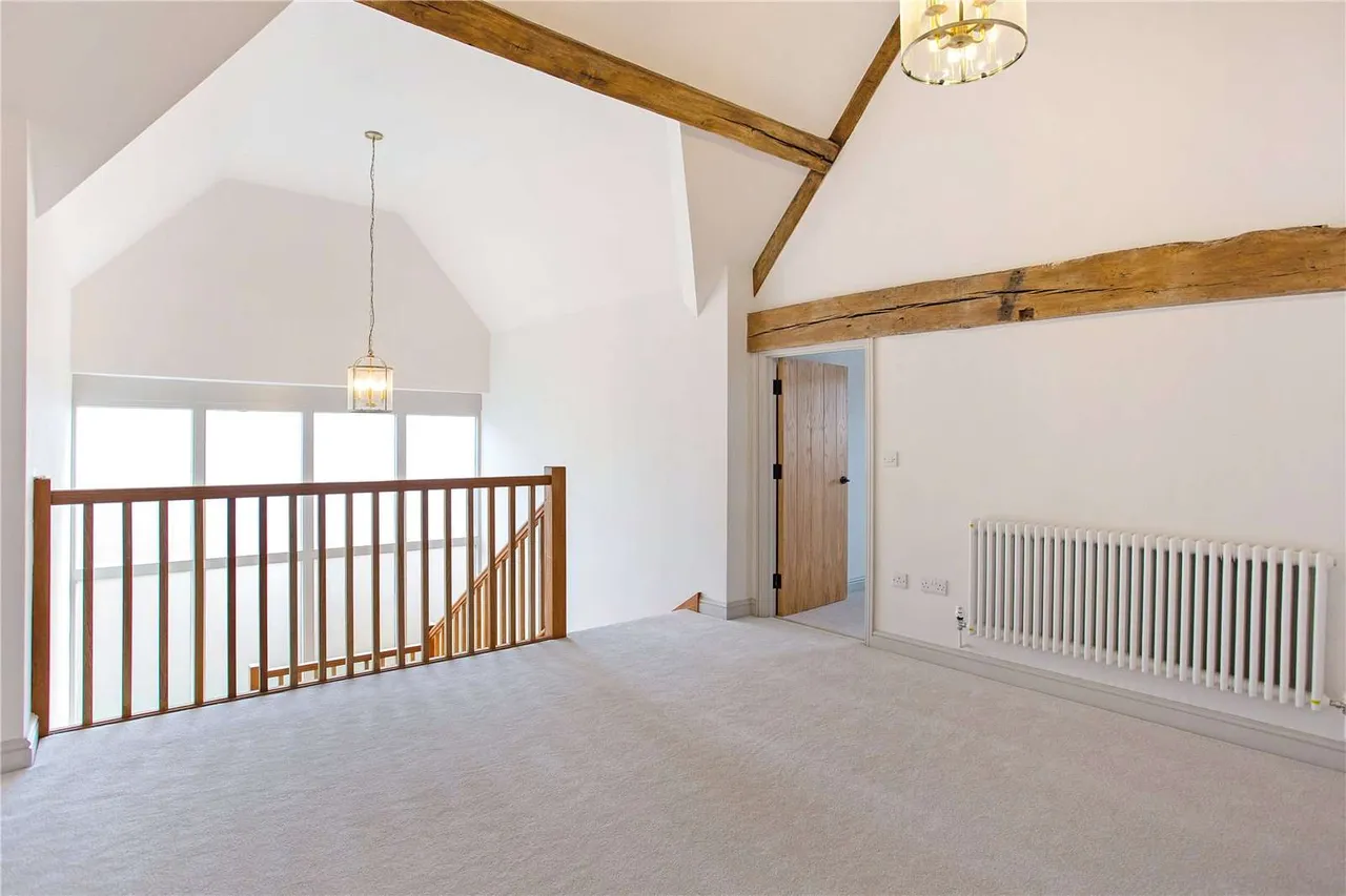 Hawling, Cheltenham, Gloucestershire, GL54 5SZ, photo 6