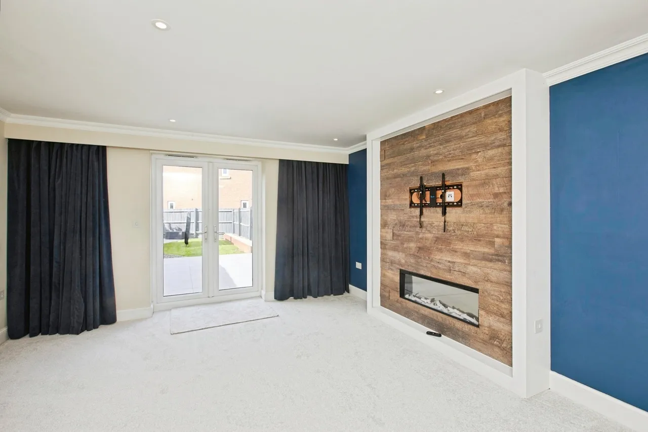 Earls Drive, Stenson Fields, DE24, photo 2