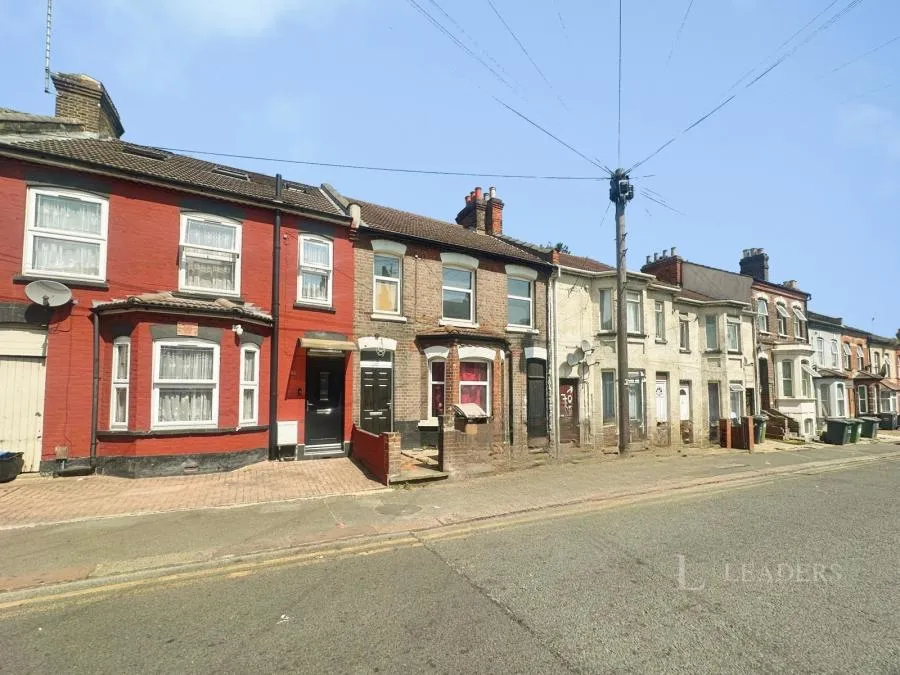 1 bed house to rent, Cromwell Road, Luton, LU3
