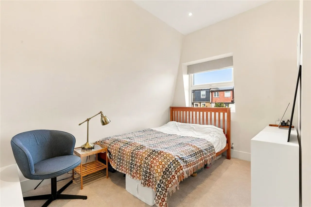 Credenhill Street, Furzedown, photo 11