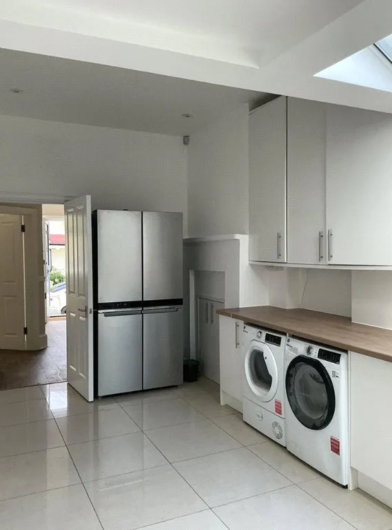 Clavering Avenue, London, SW13, photo 24