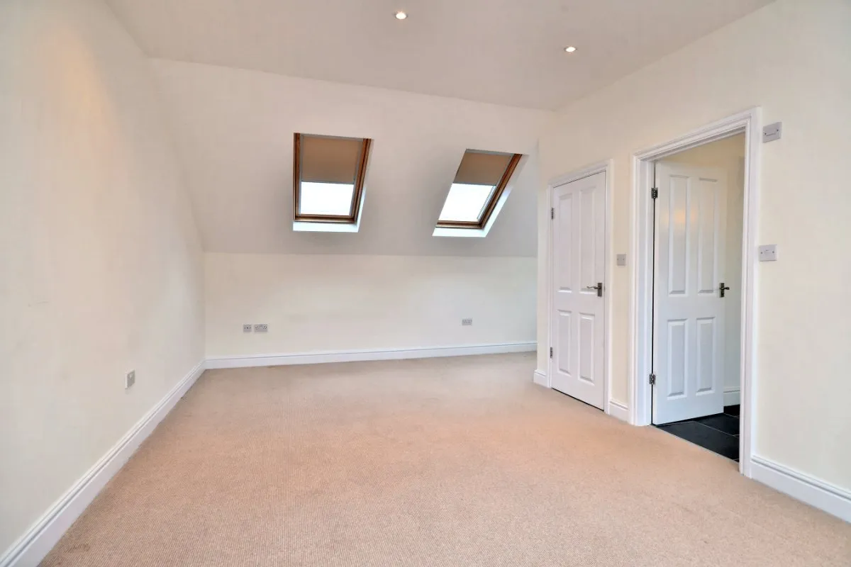 Clavering Avenue, London, SW13, photo 5