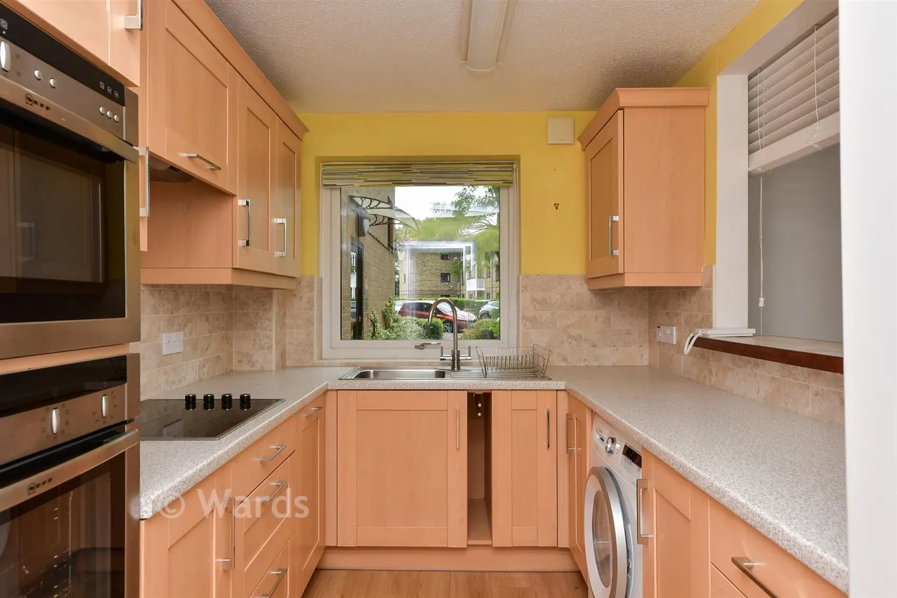 Lyell Road, Birchington, CT7, photo 5