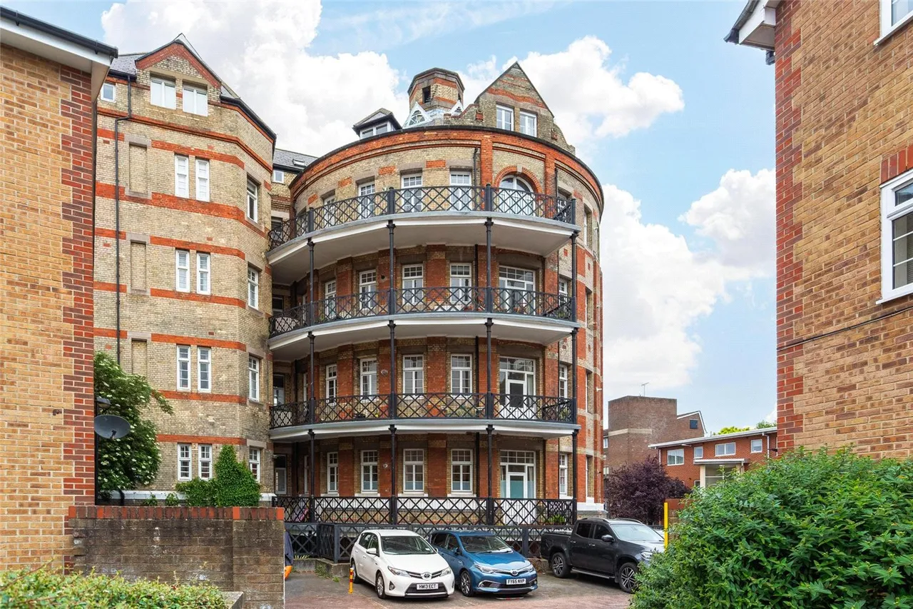 Gables Close, London, SE5, photo 9