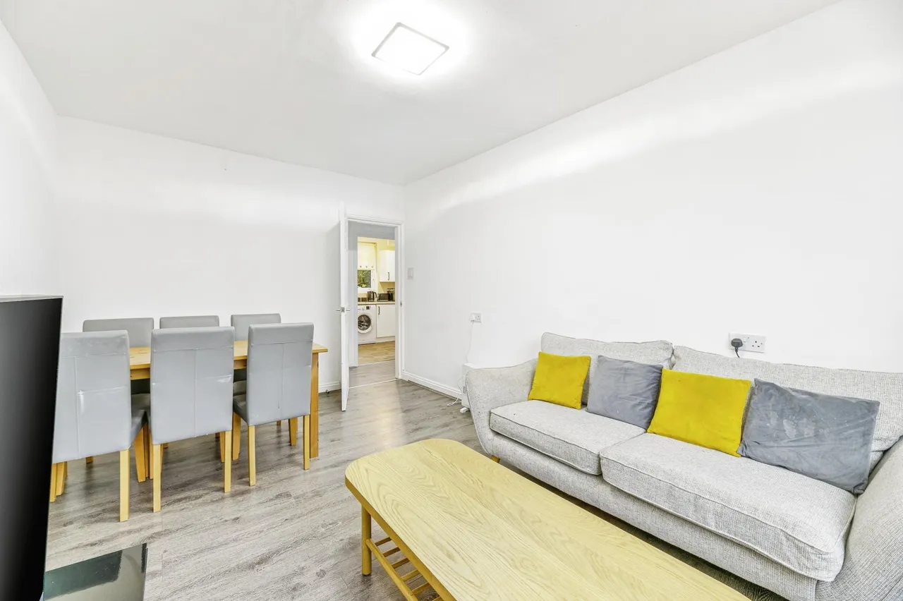 Richmond Close, Birmingham, B20, photo 6