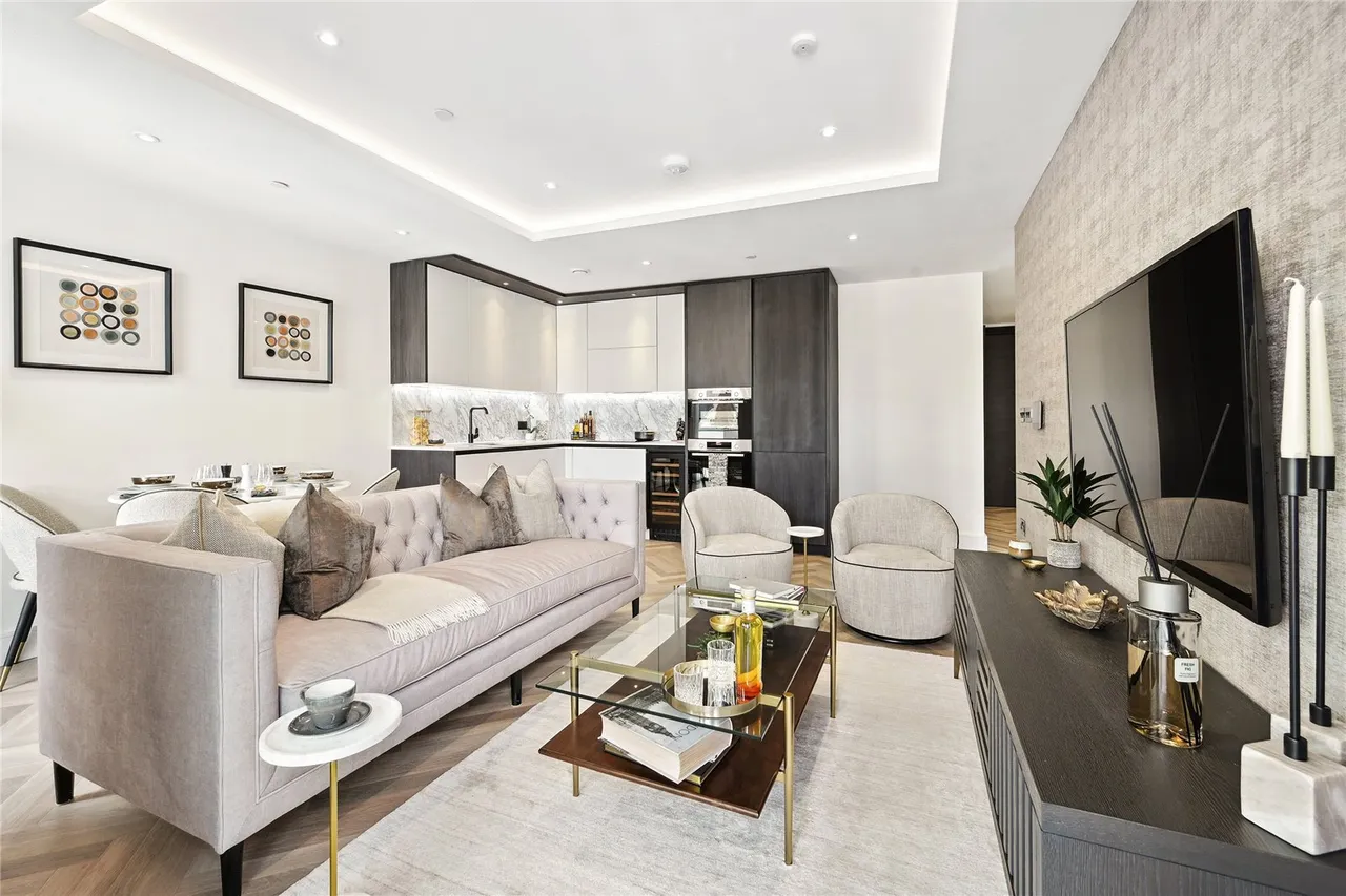 Southwark Bridge Road, London, SE1, photo 10
