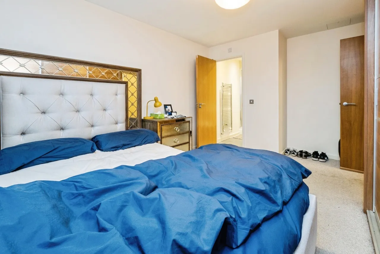 Gatekeepers House, Queen Mary Avenue, London, E18, photo 6