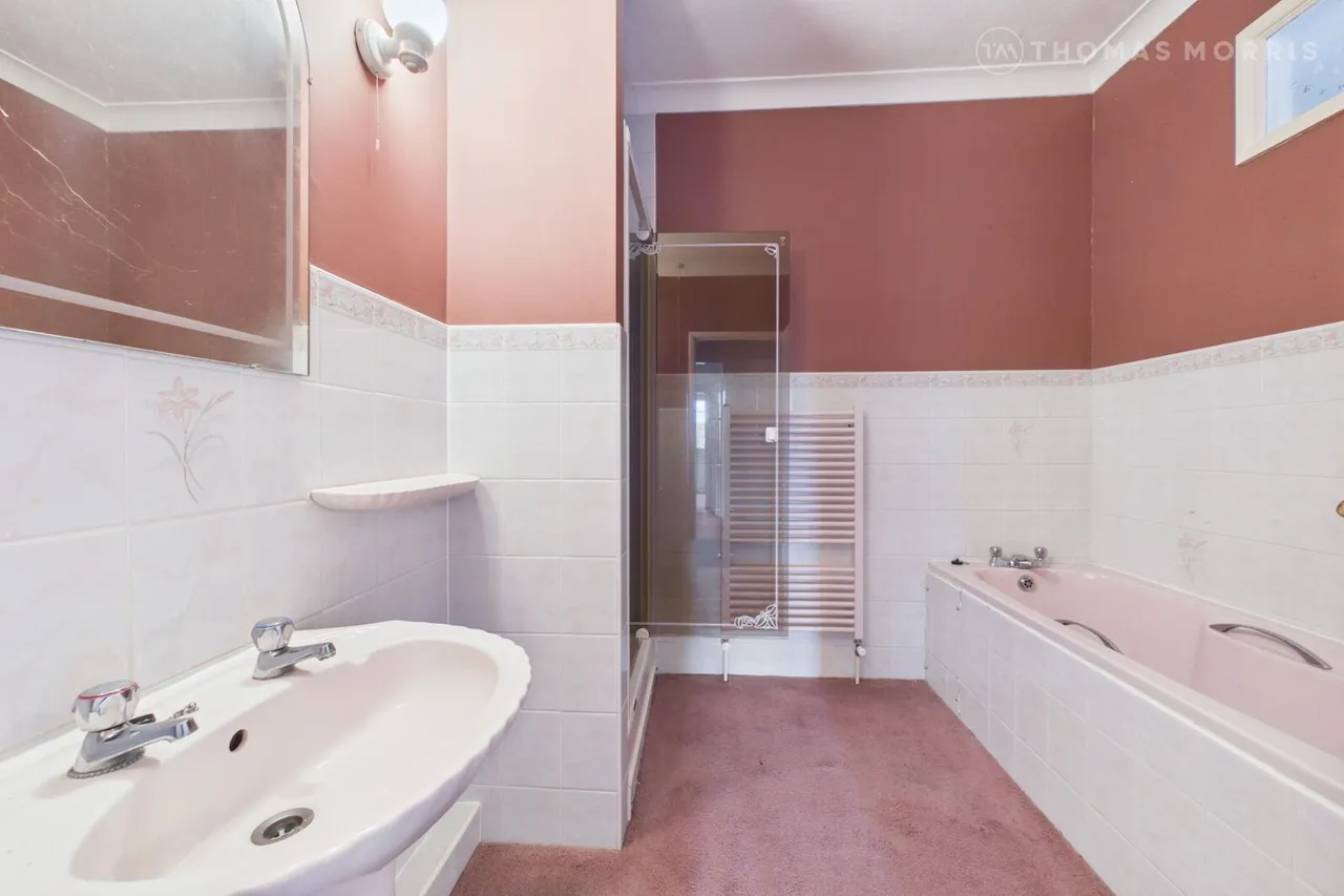 Glatton Road, Sawtry, PE28, photo 6