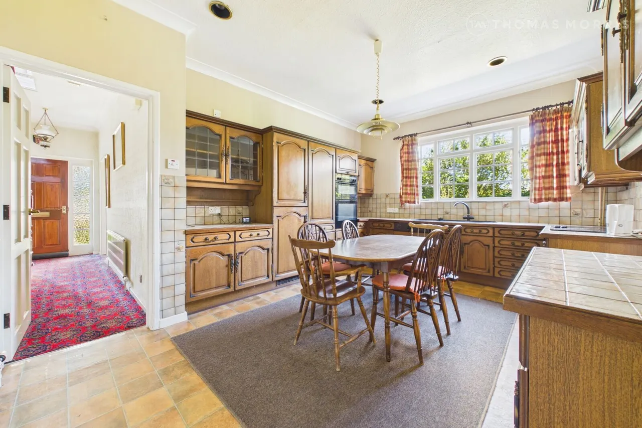 Glatton Road, Sawtry, PE28, photo 3