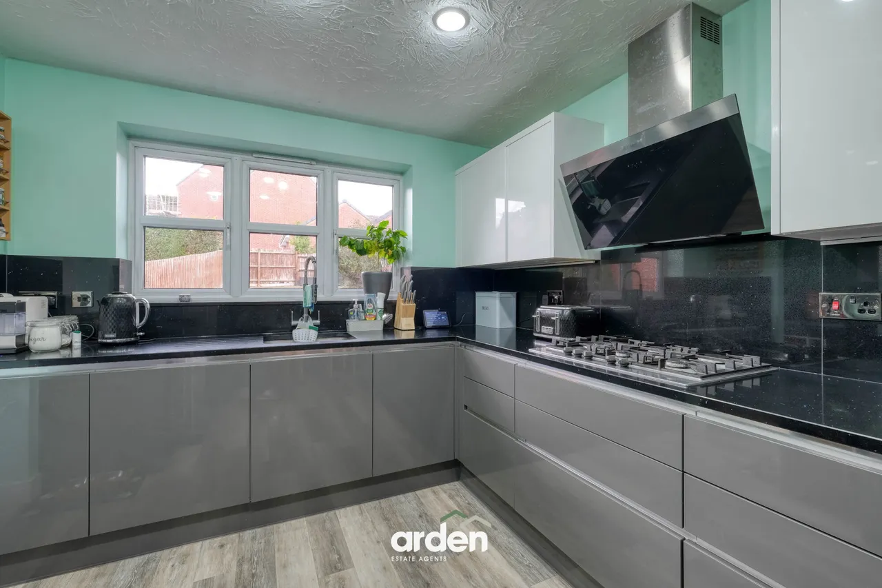 Turnpike Lane, Redditch, B97, photo 4