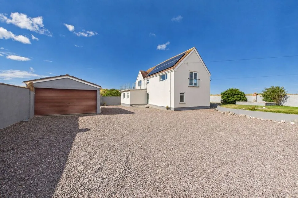 The Promenade, Kinmel Bay, Conwy, LL18, photo 2