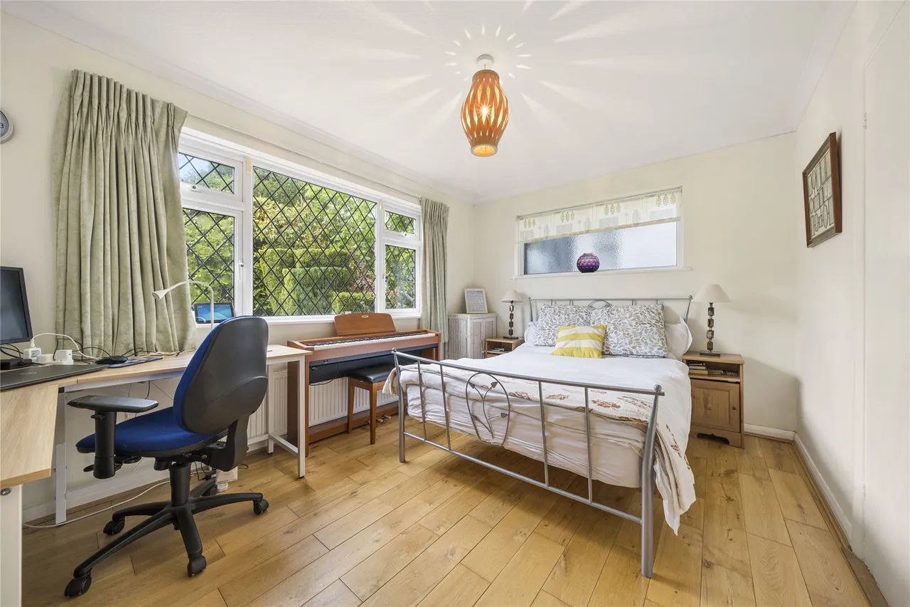 Heath Ridge Green, Cobham, Surrey, KT11, photo 10