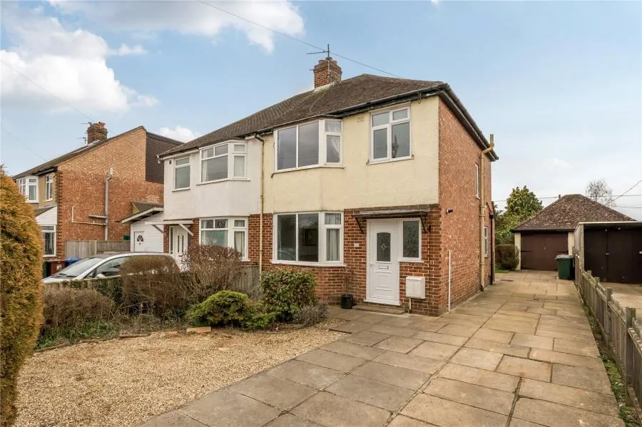 3 bed house to rent, Woodstock Road, Yarnton, OX5