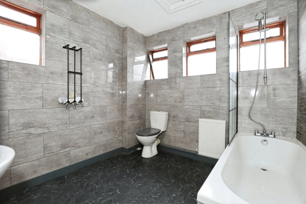 Alton Street, CREWE, Cheshire, CW2, photo 18