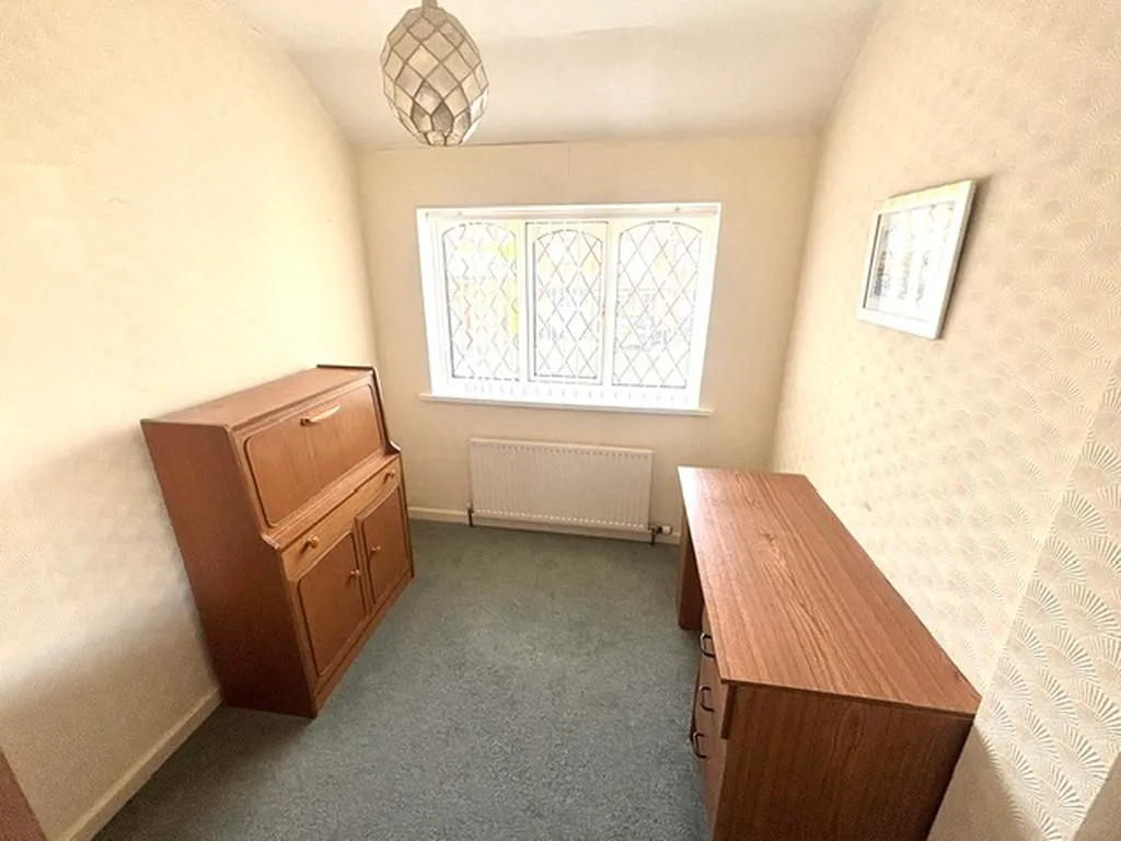 Kinross Crescent, Great Barr, B43, photo 14