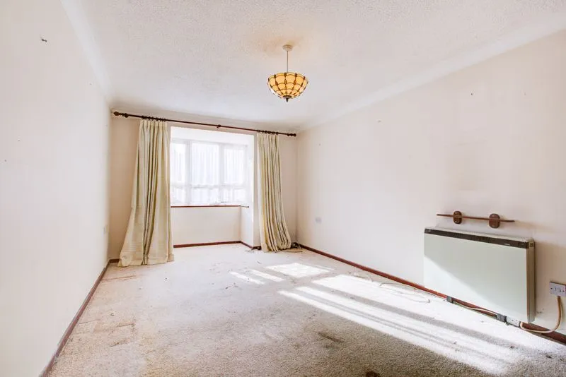 Wash Lane, Clacton-On-Sea CO15 1EJ, photo 11