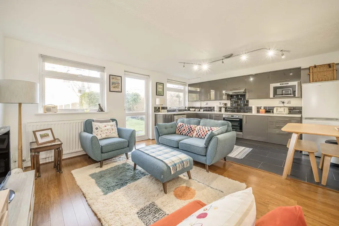 Harrowdene Gardens, TW11, photo 5