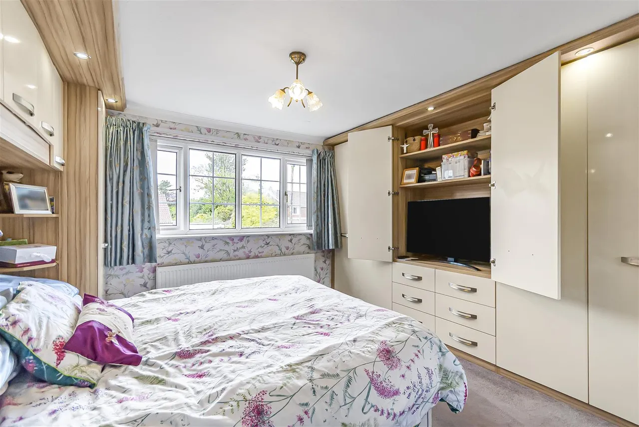 Quarlton Drive, Hawkshaw, Bury, BL8 4JY, photo 36