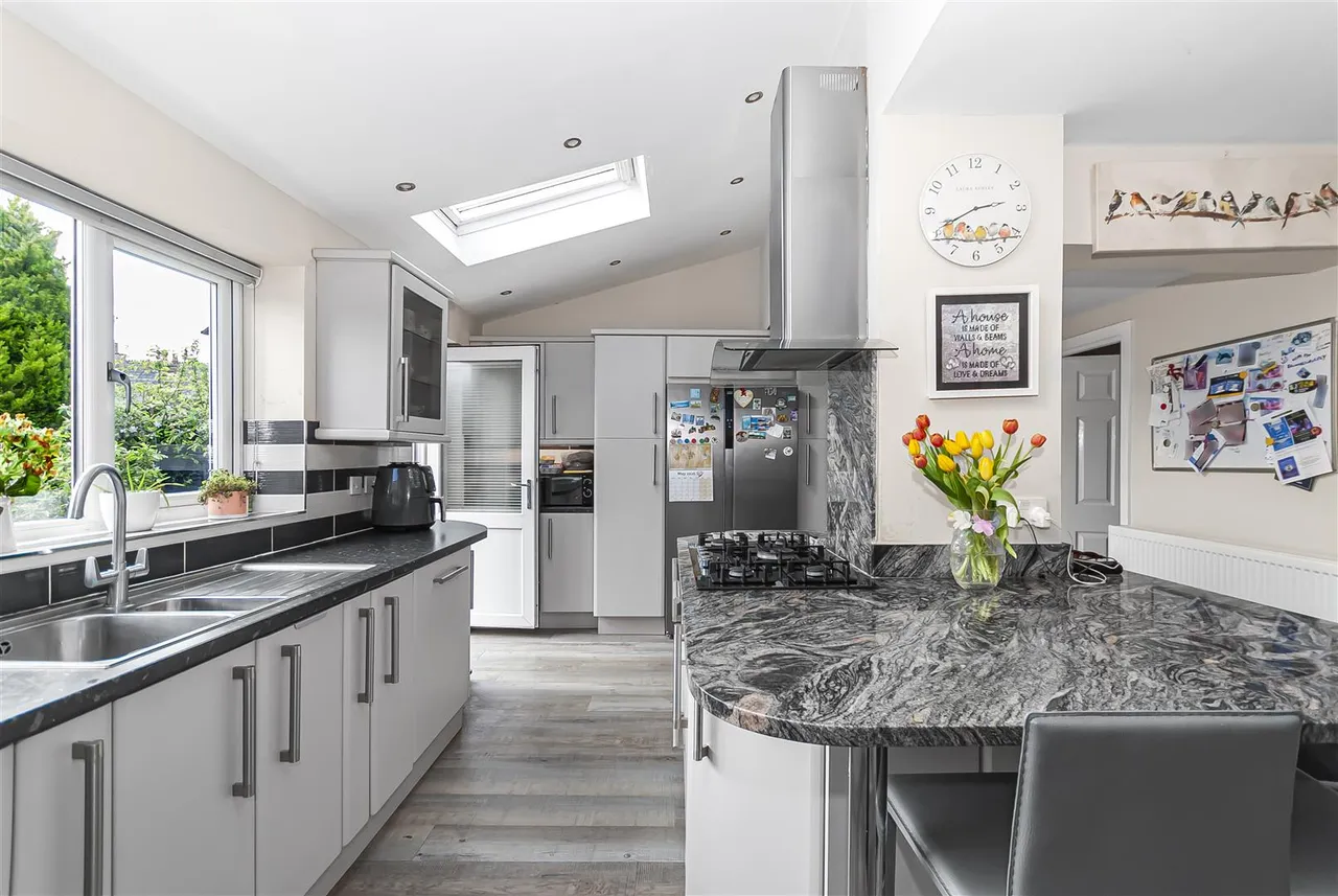 Quarlton Drive, Hawkshaw, Bury, BL8 4JY, photo 15
