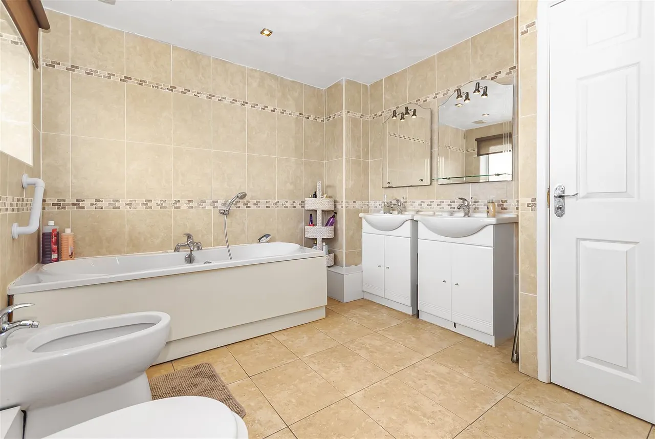 Quarlton Drive, Hawkshaw, Bury, BL8 4JY, photo 41