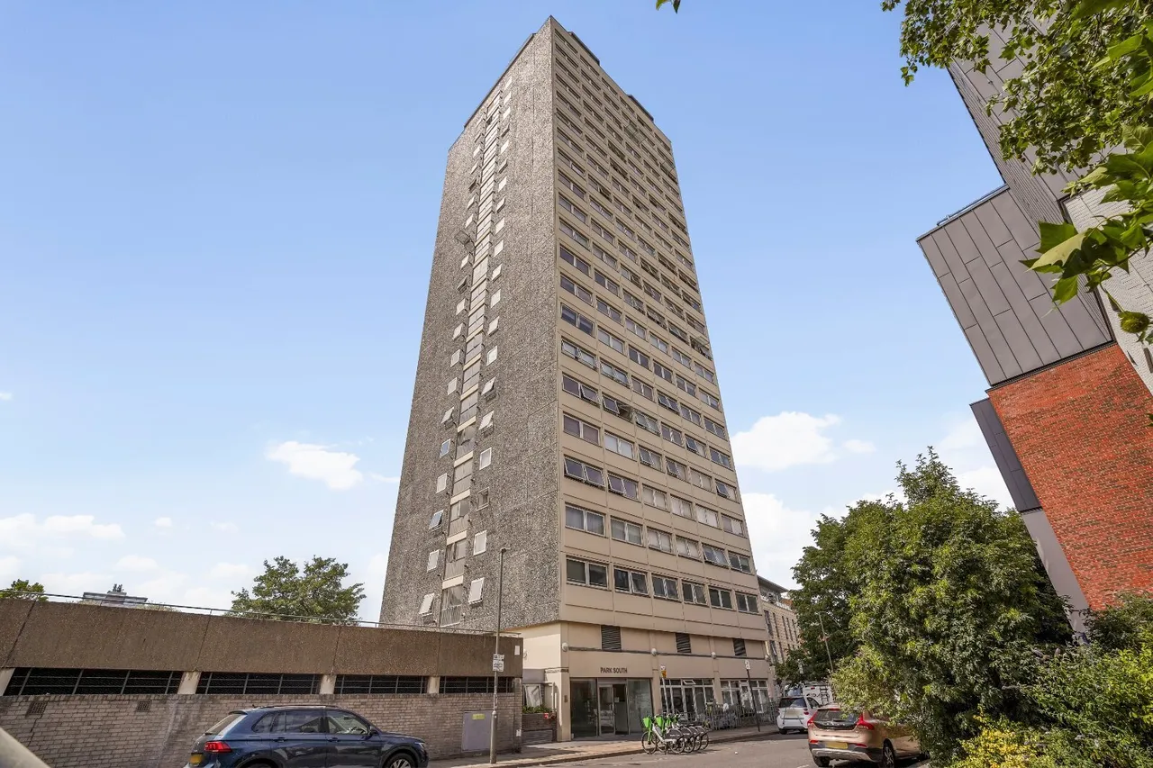 Austin Road, London, SW11, photo 9