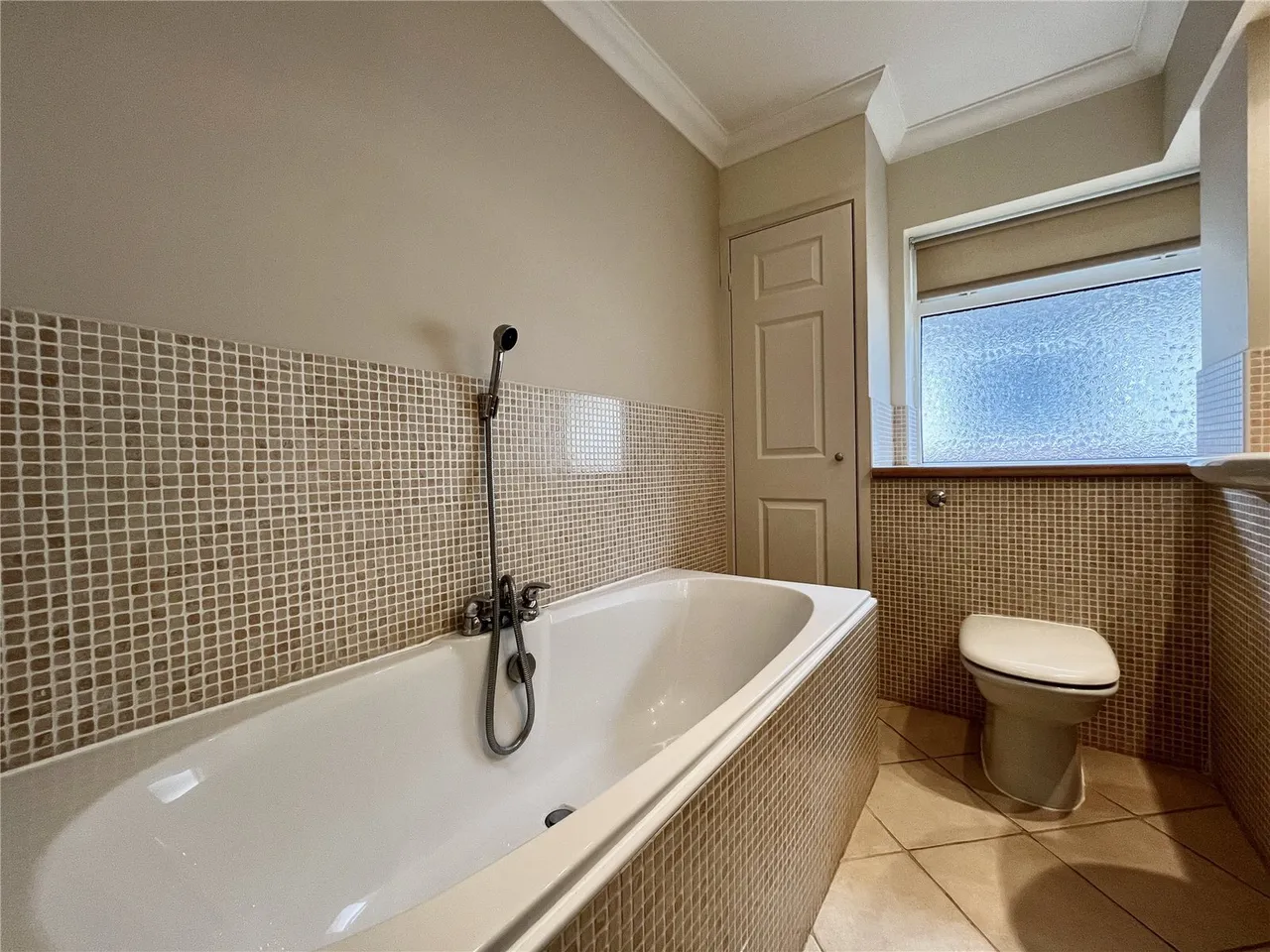 Lonsdale Avenue, Fareham, PO16, photo 8