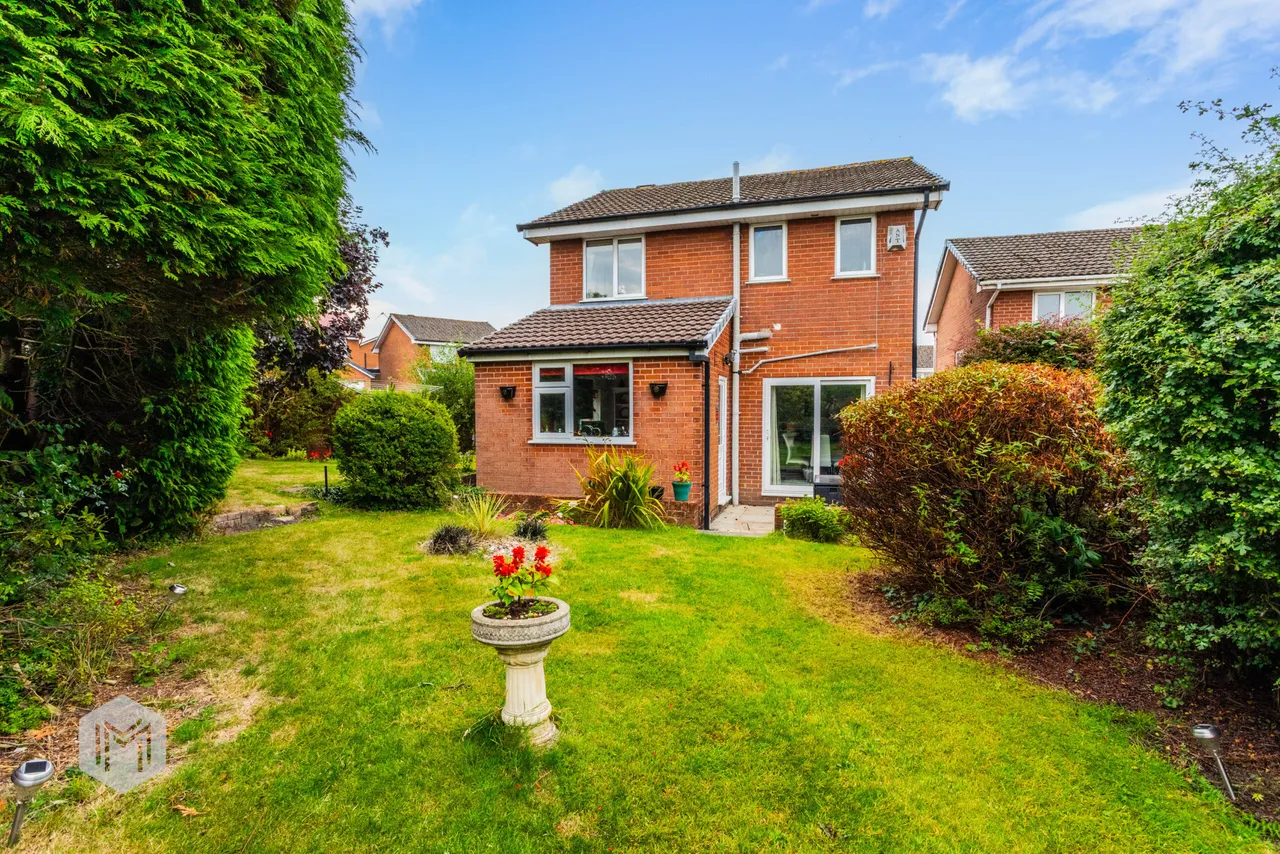 Upper Lees Drive, Westhoughton, Bolton, BL5 3UE, photo 25
