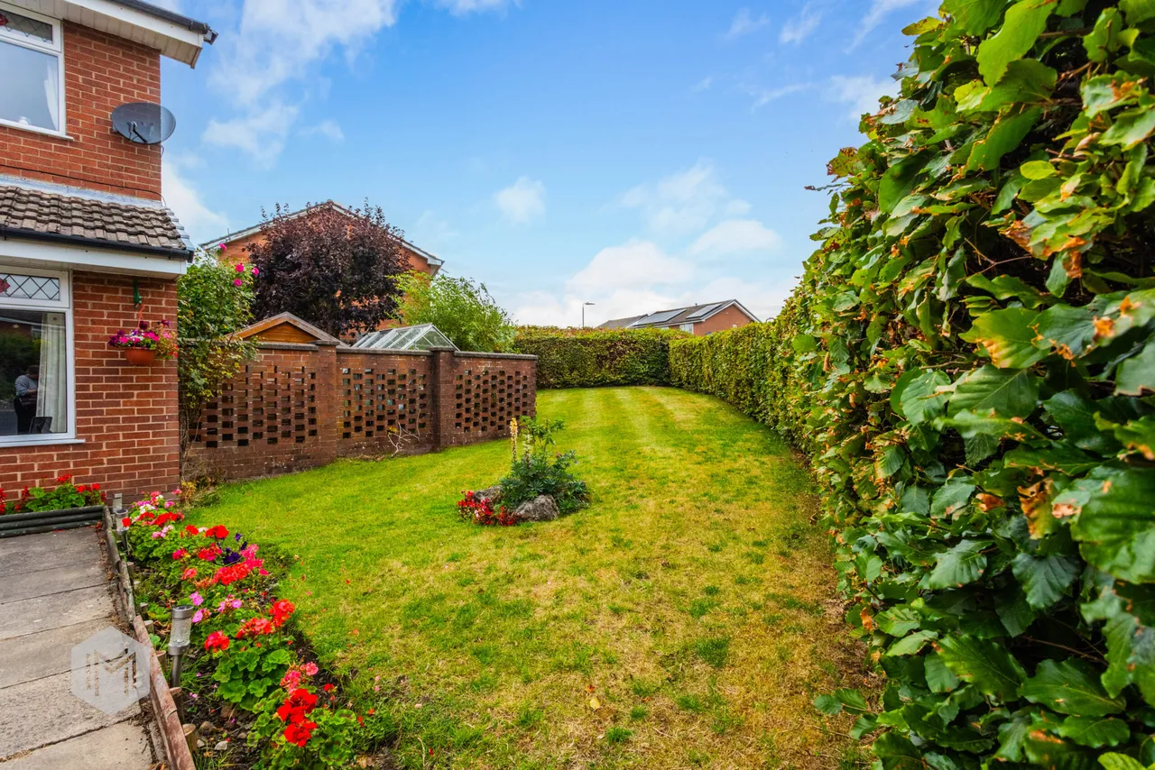 Upper Lees Drive, Westhoughton, Bolton, BL5 3UE, photo 22