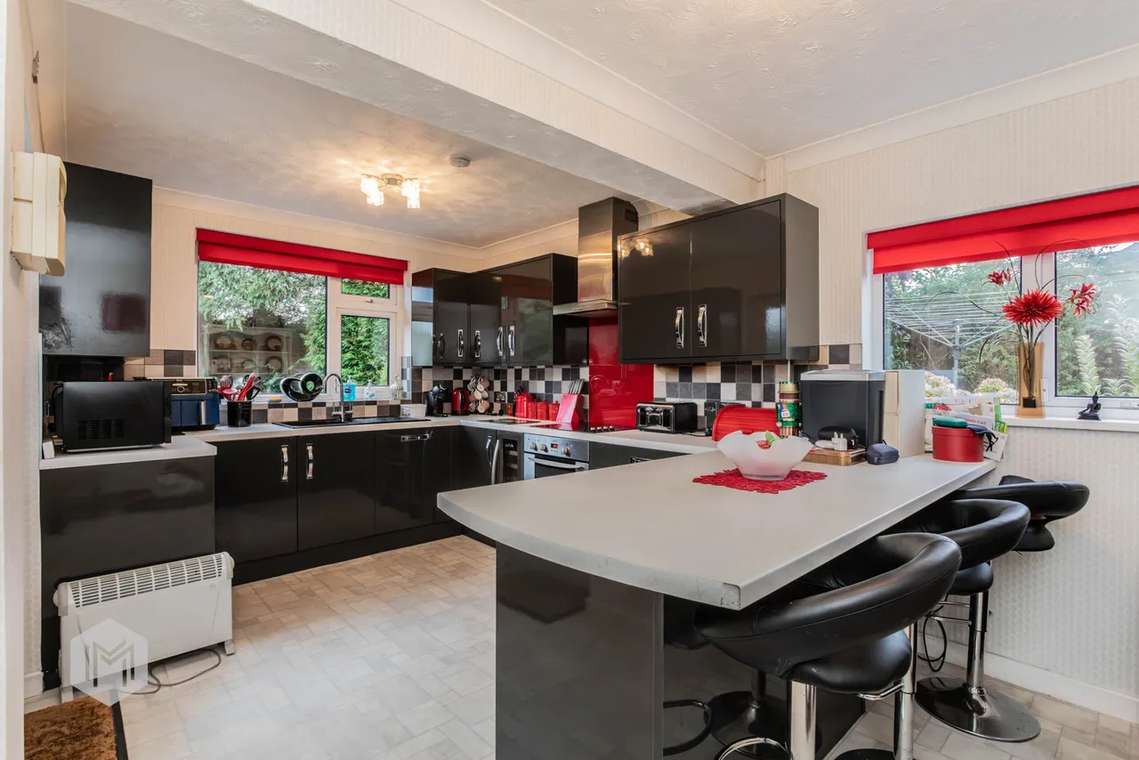 Upper Lees Drive, Westhoughton, Bolton, BL5 3UE, photo 3