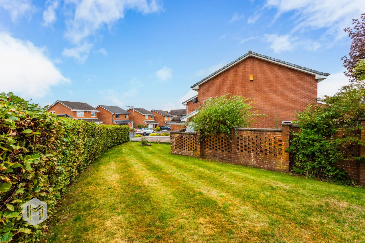 Upper Lees Drive, Westhoughton, Bolton, BL5 3UE, photo 20