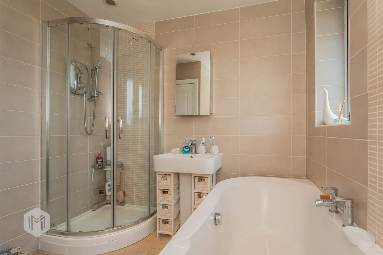 Upper Lees Drive, Westhoughton, Bolton, BL5 3UE, photo 18