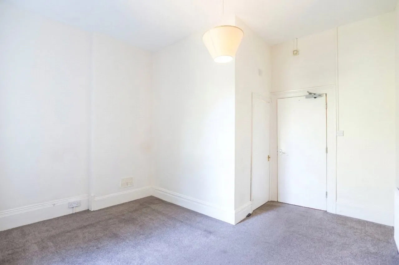 Waverley Road, Bristol, BS6, photo 13