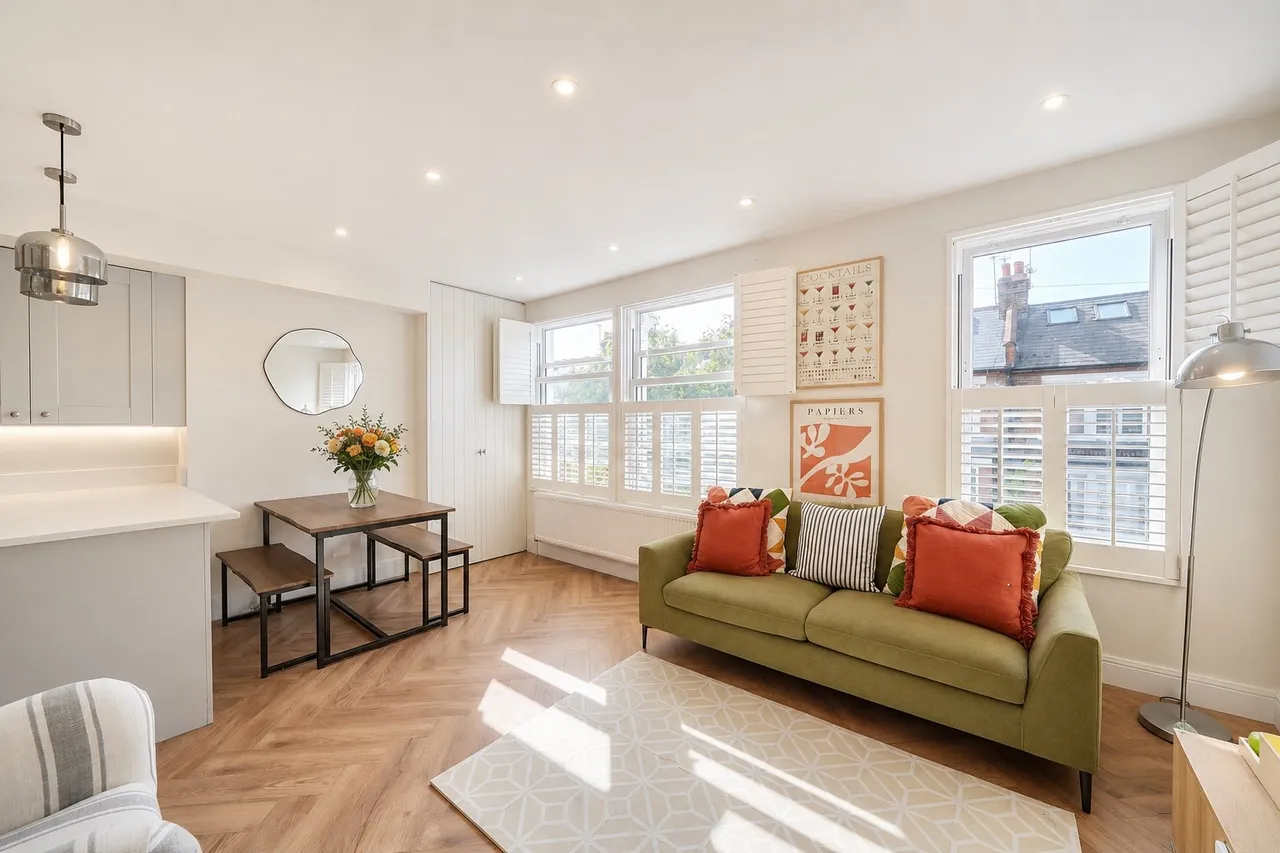 Balvernie Grove, Southfields, London, SW18, photo 2