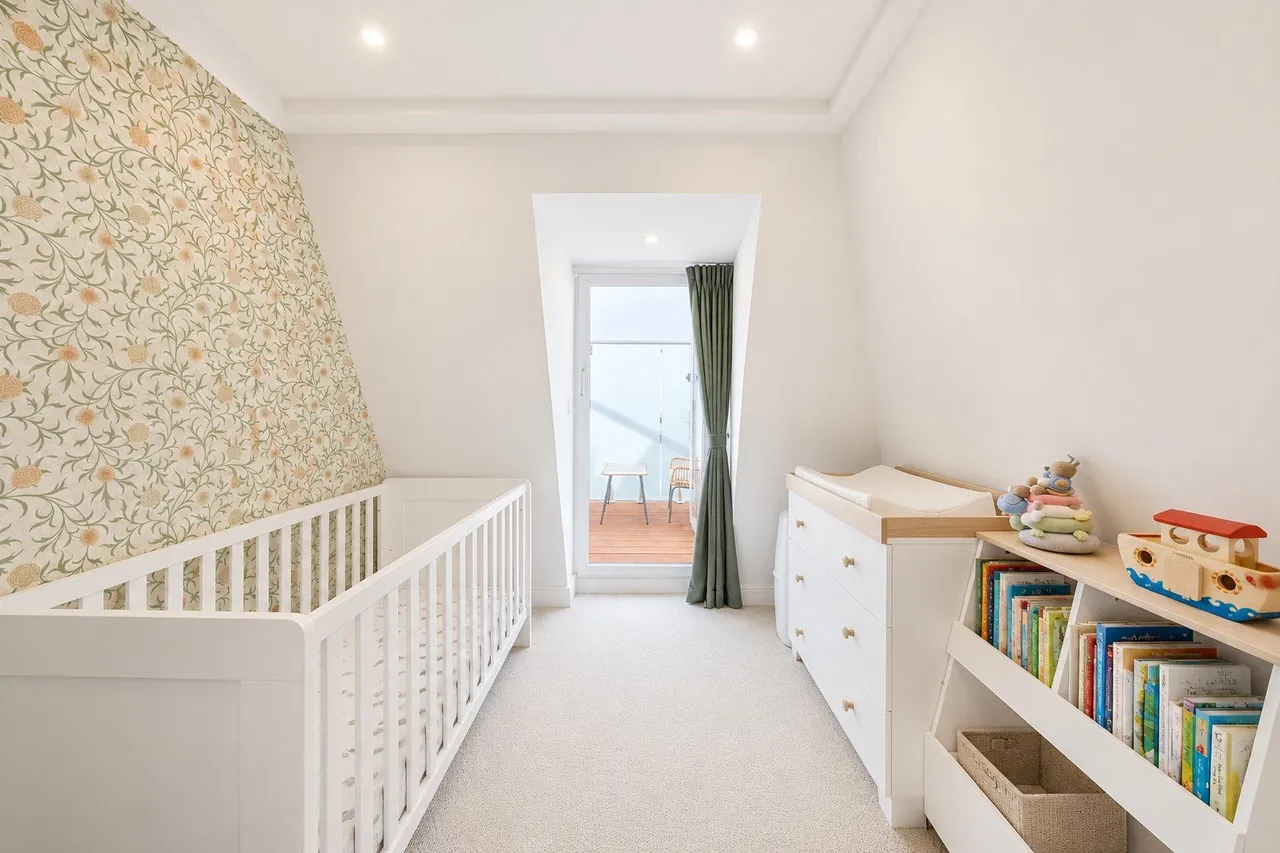 Balvernie Grove, Southfields, London, SW18, photo 10