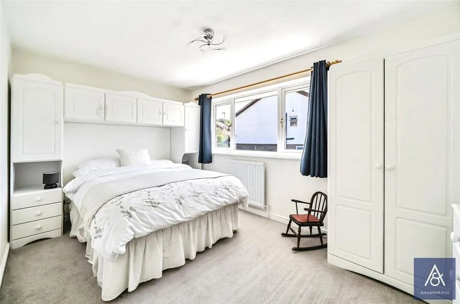 Stuart Road, Brackley, NN13, photo 14