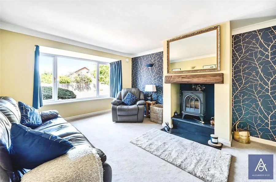 Stuart Road, Brackley, NN13, photo 2