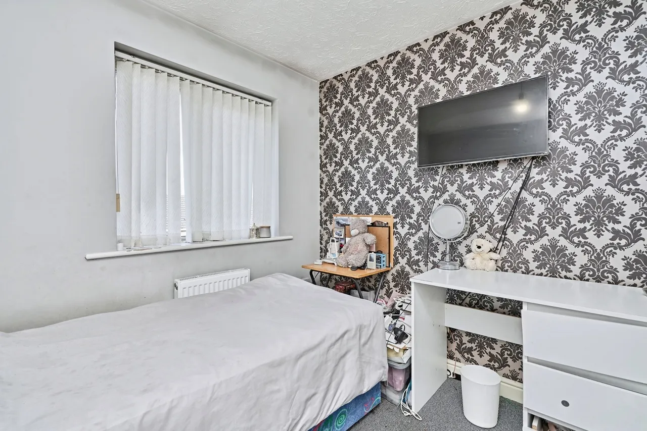 Lupin Grove, Walsall, WS5, photo 15