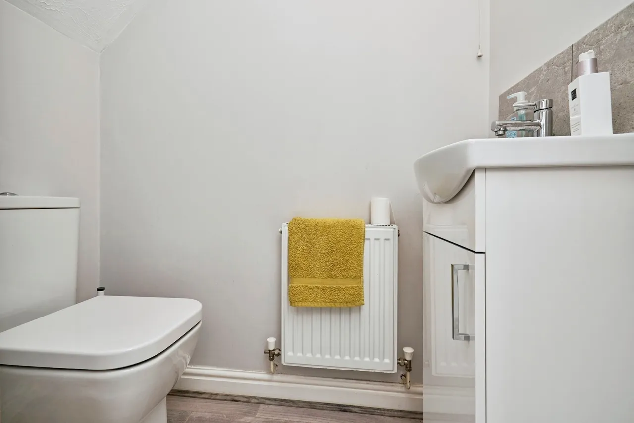 Lupin Grove, Walsall, WS5, photo 11