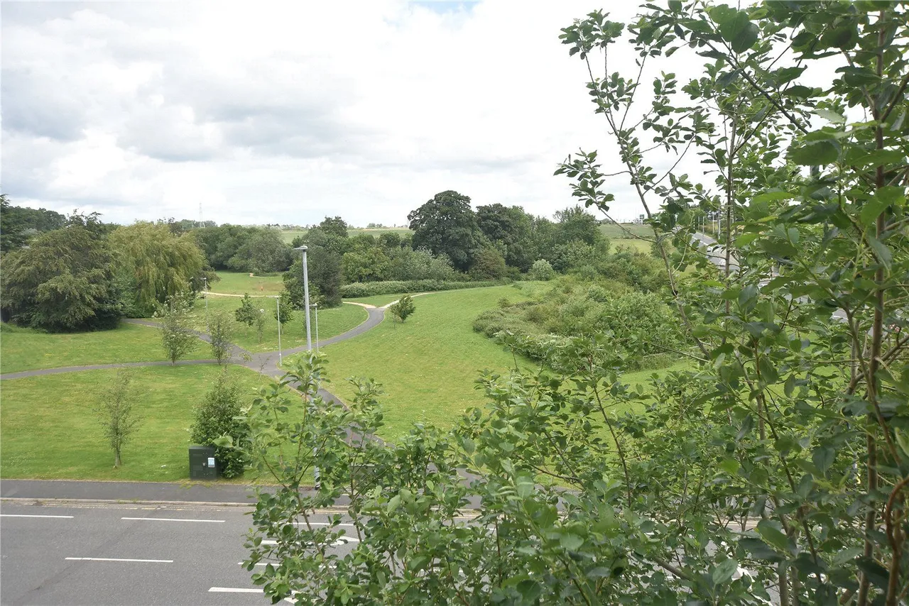Willow Way, Whinmoor, LS14, photo 10