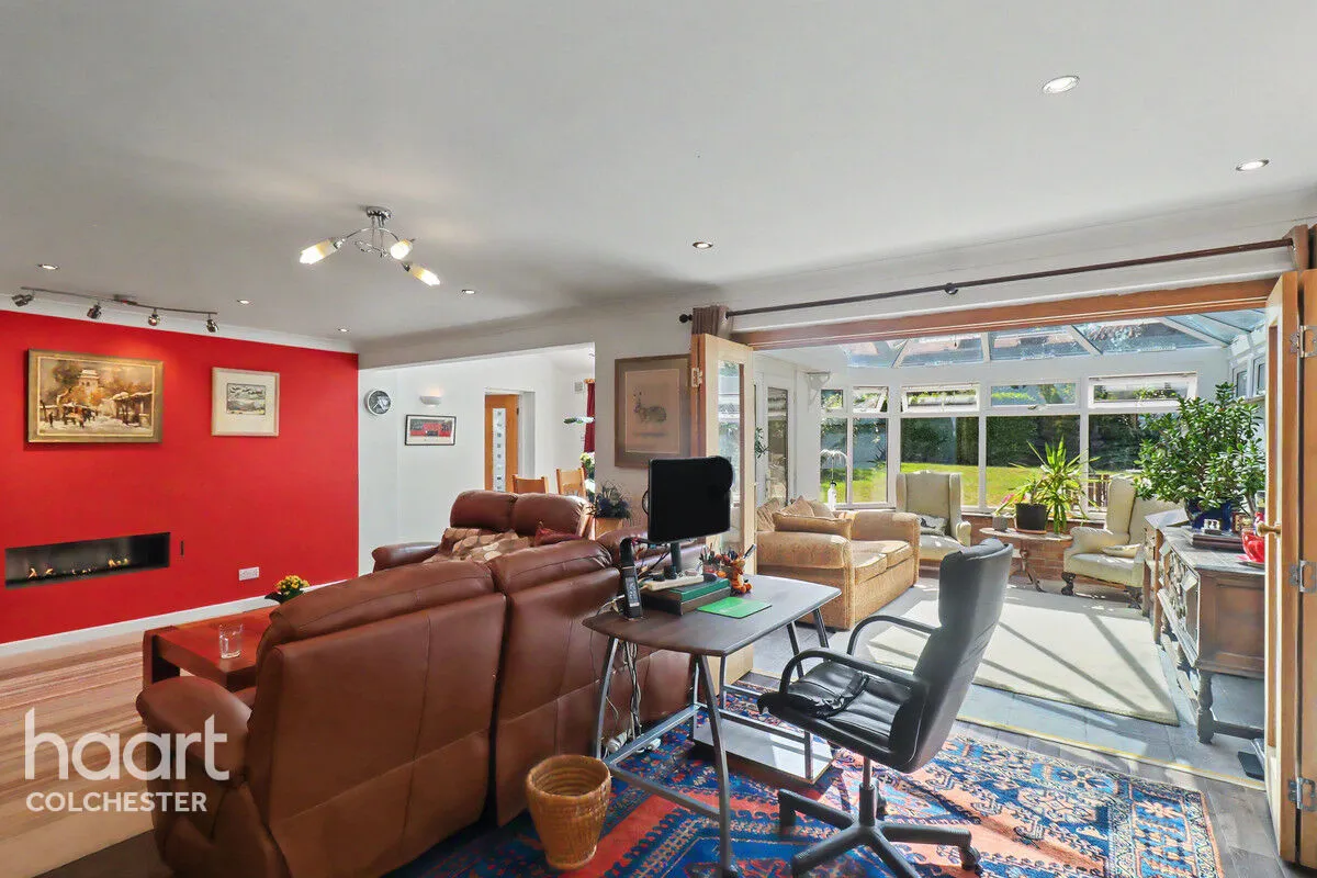 Marlowe Way, Colchester, CO3, photo 8