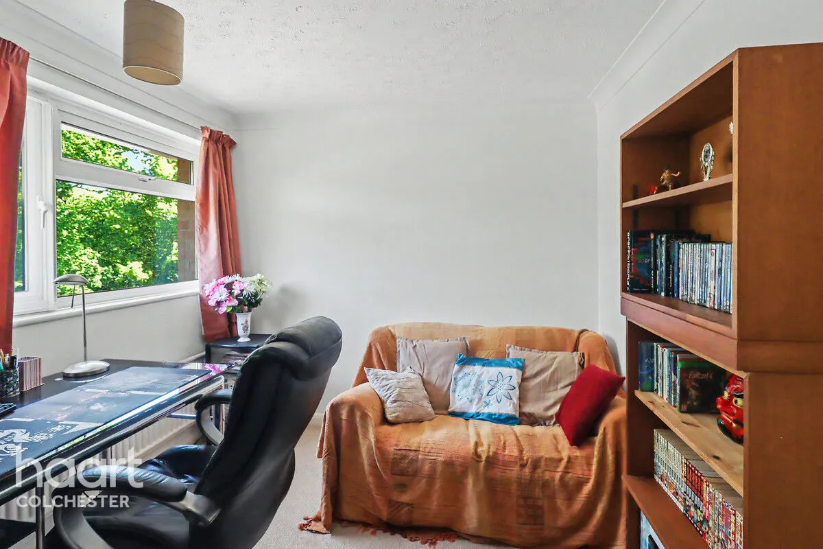 Marlowe Way, Colchester, CO3, photo 31