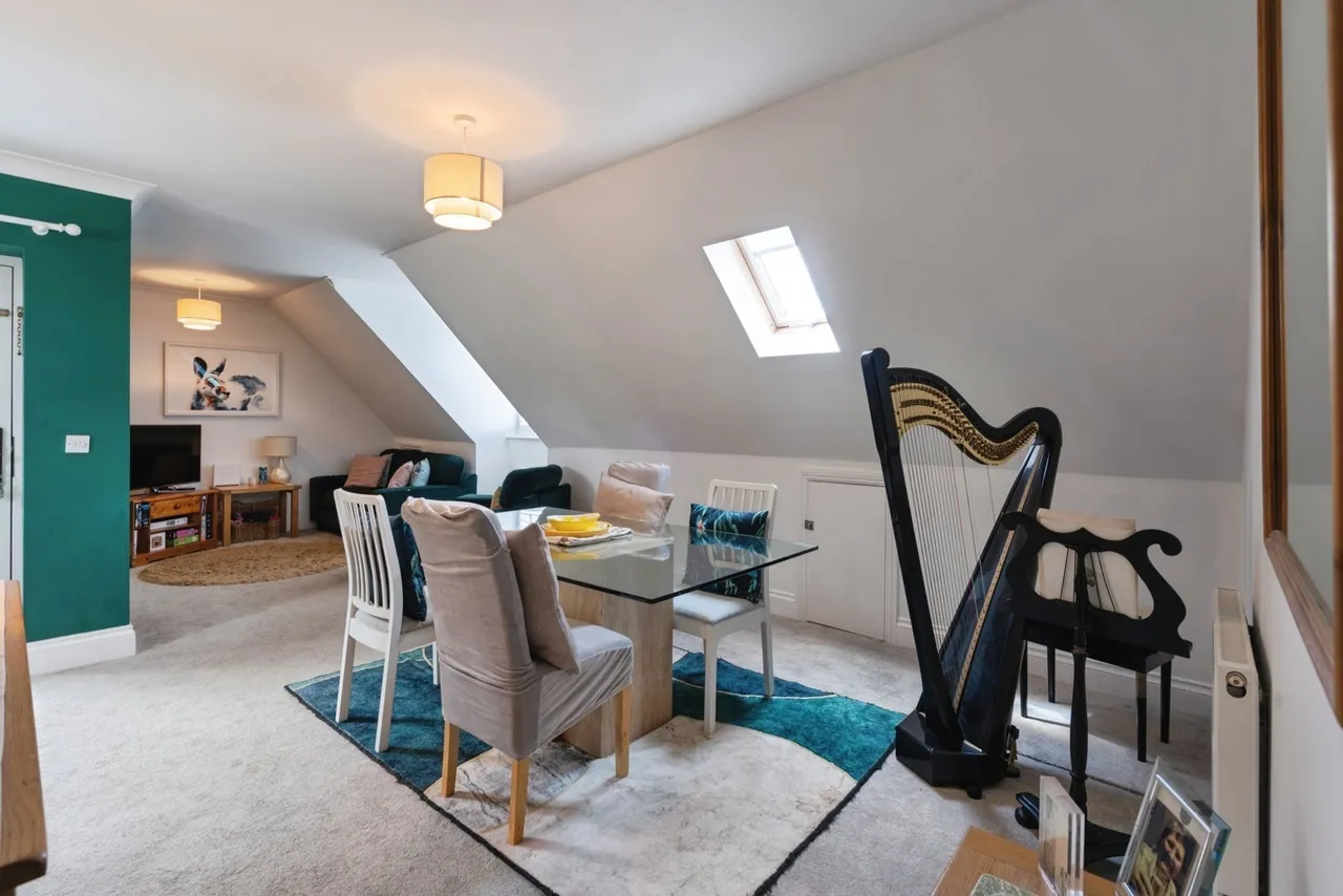 Hillside Road, Haslemere, GU27, photo 5