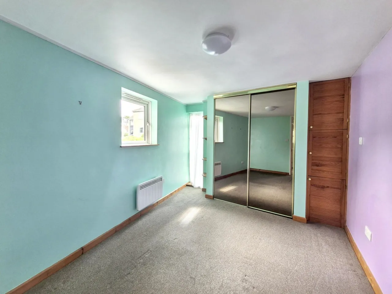 Brook Court, photo 4