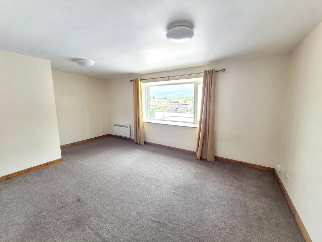 Brook Court, photo 11