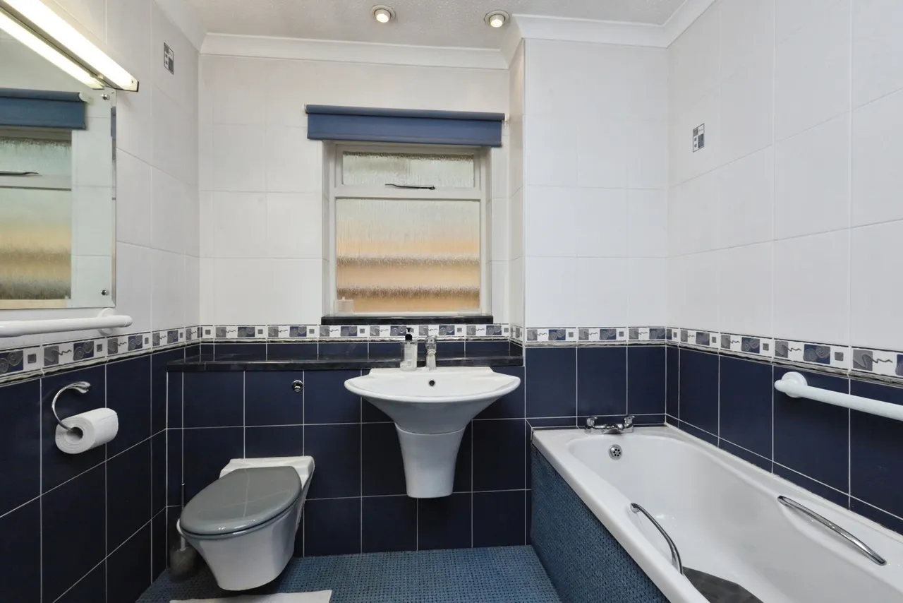 Hailsham Road, Heathfield, TN21, photo 10