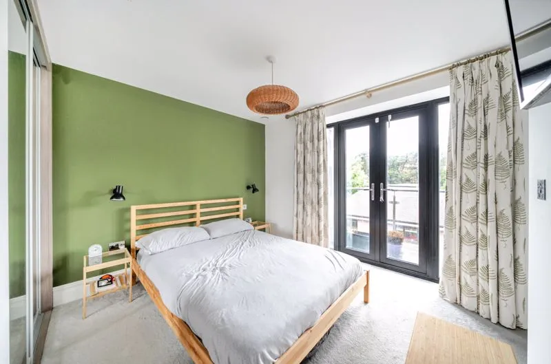 2 Plough Lane, Purley CR8 3QA, photo 6