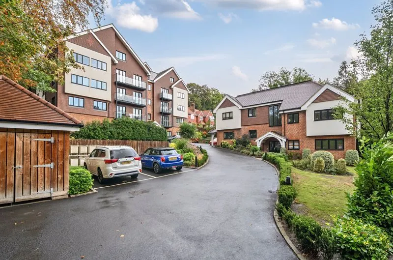 2 Plough Lane, Purley CR8 3QA, photo 12